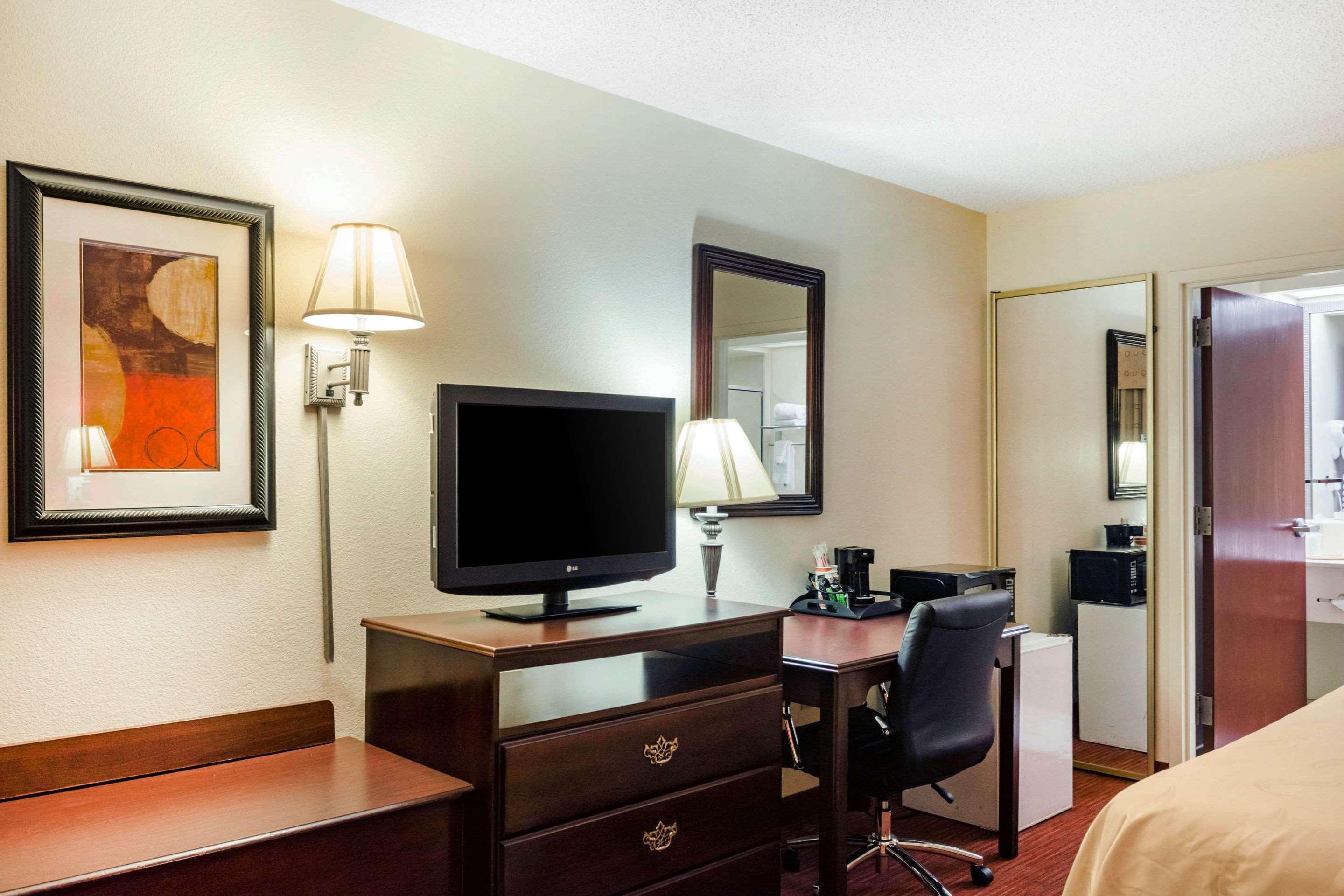 Quality Inn Albany Bagian luar foto