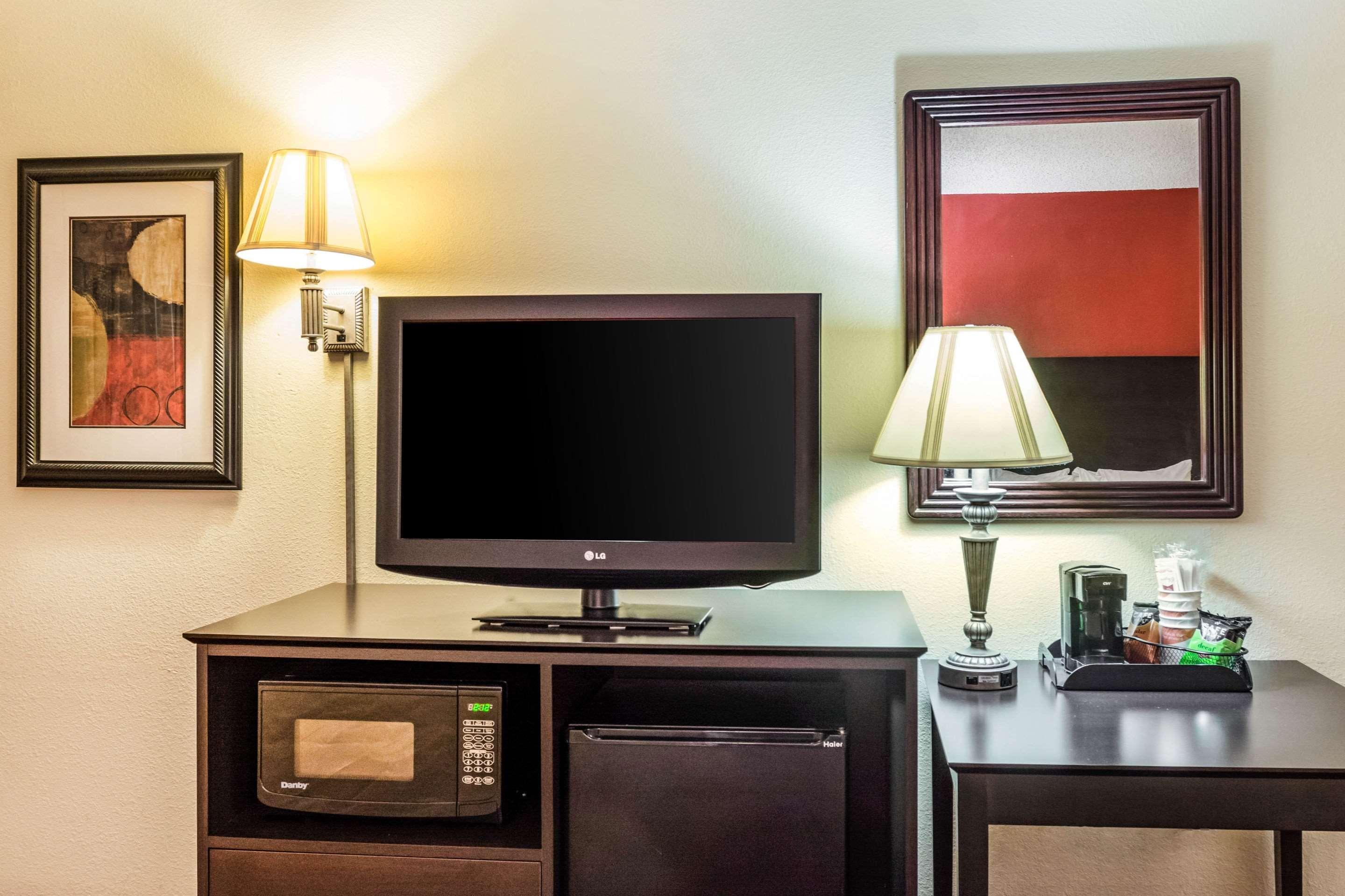 Quality Inn Albany Bagian luar foto
